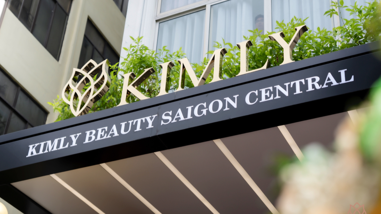Điêu khắc chân mày 9D — KIMLY — Phun Xăm Thẩm Mỹ